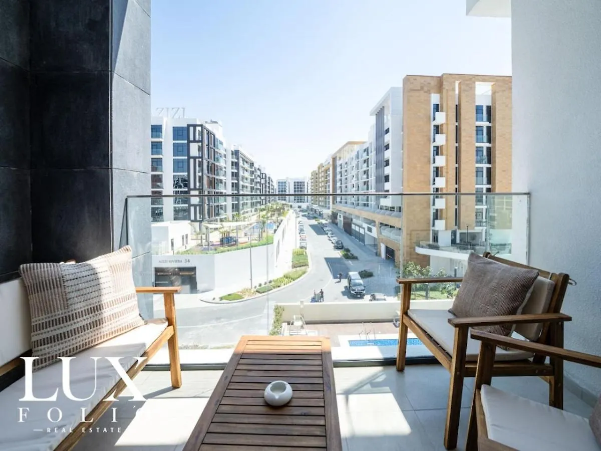Chic 1 Bed Meydan Escape With A Pool View Apartment Dubai