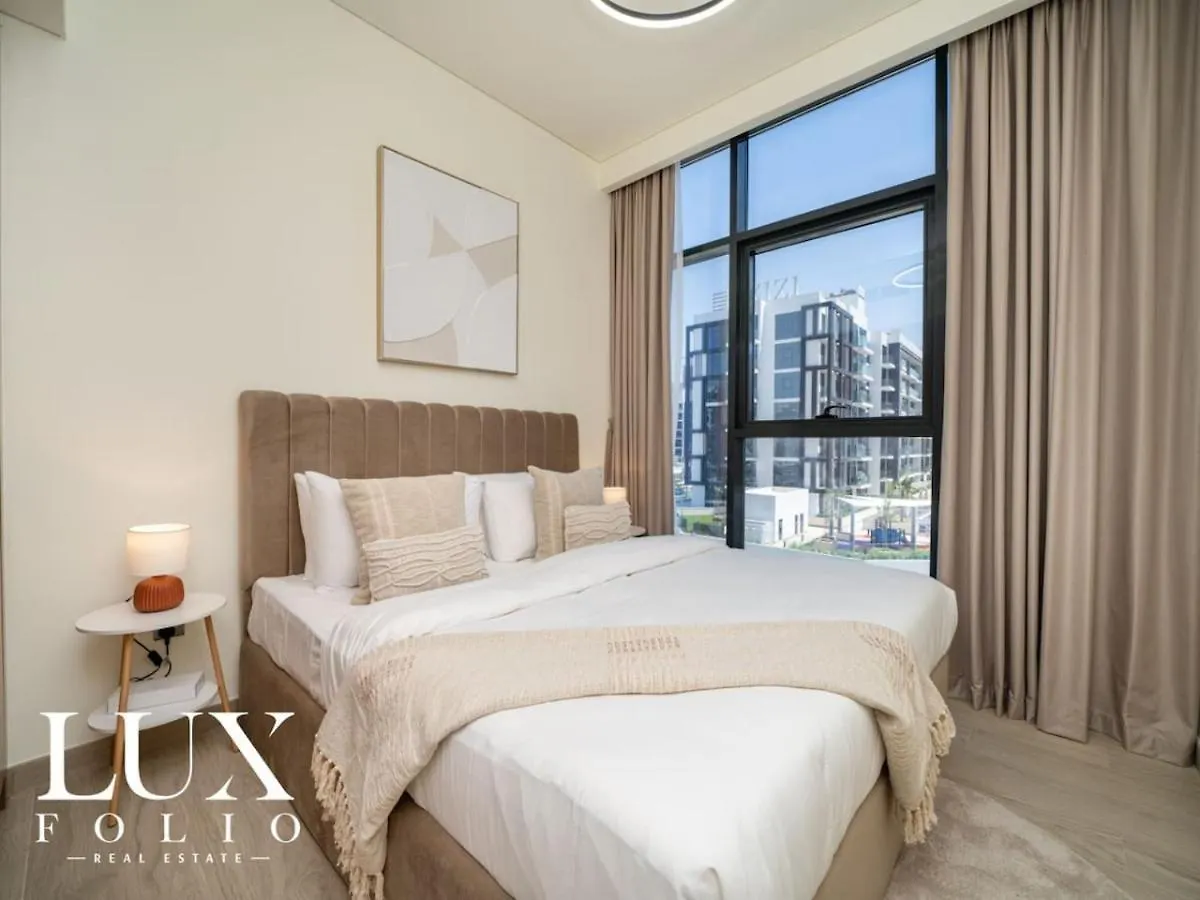 Chic 1 Bed Meydan Escape With A Pool View Apartment Dubai United Arab Emirates
